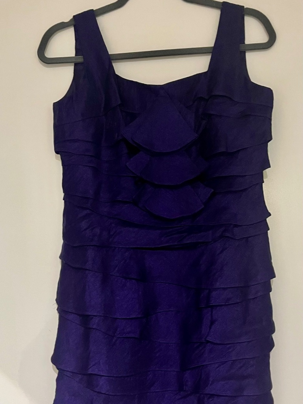 Elegant Sleeveless Cocktail Dress